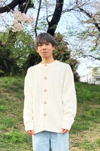 哇 Liʐ^j